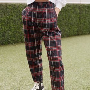 Urban outfitters LBD pleat front pant